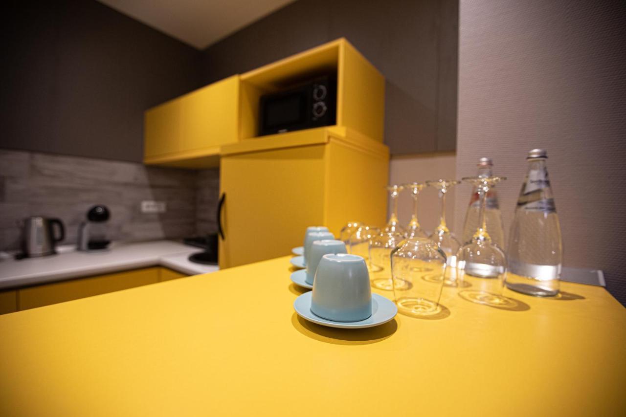 Omnia Apartments ヤシ エクステリア 写真