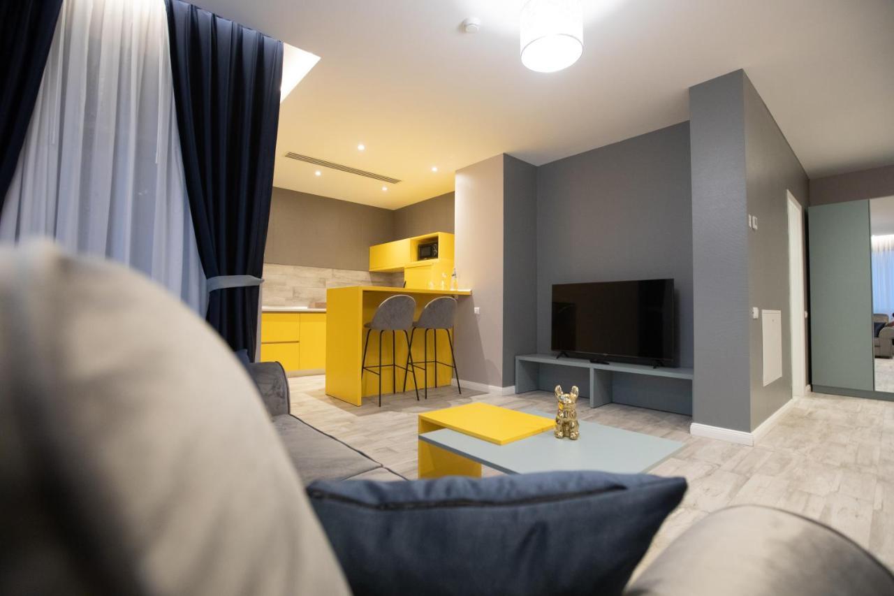 Omnia Apartments ヤシ エクステリア 写真