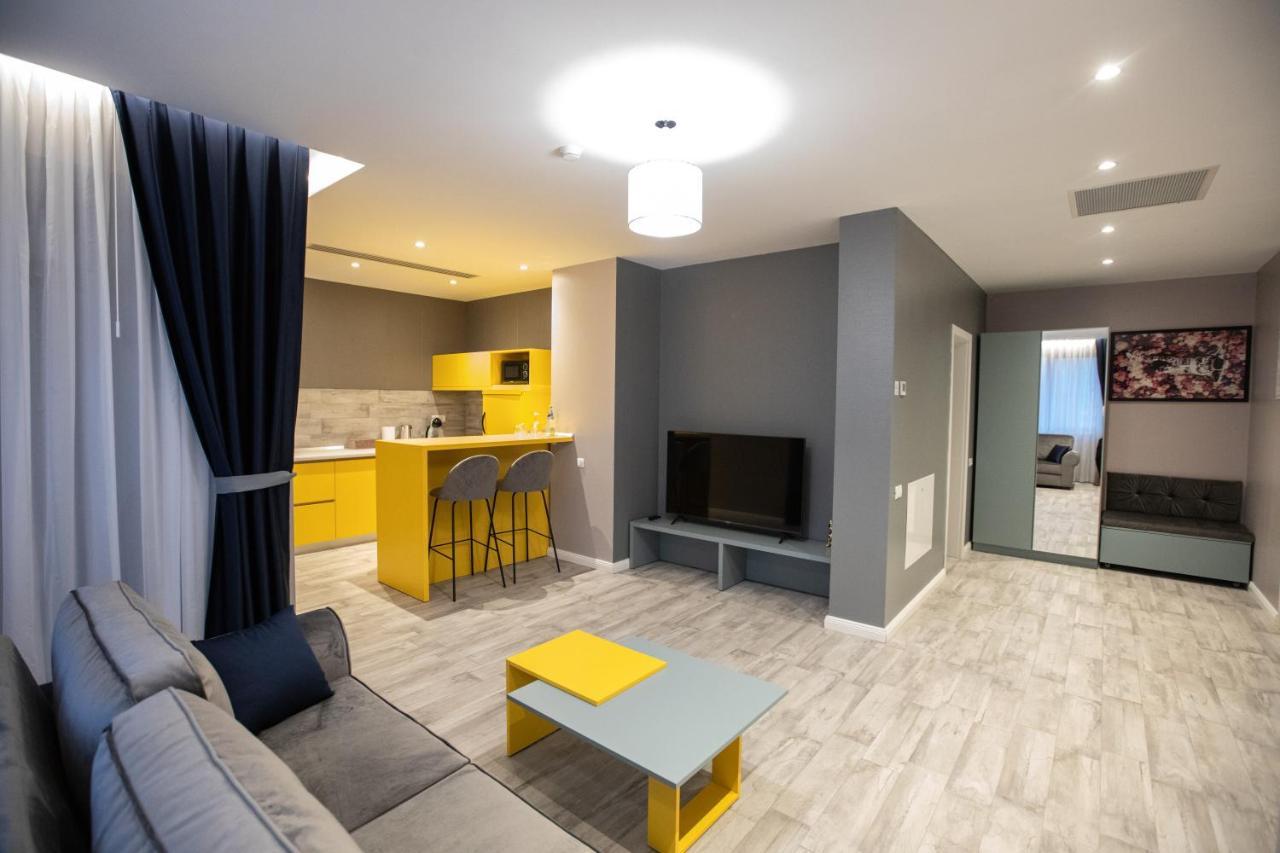 Omnia Apartments ヤシ エクステリア 写真