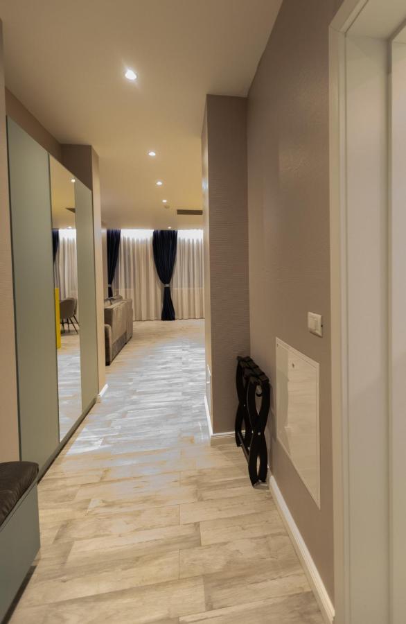 Omnia Apartments ヤシ エクステリア 写真