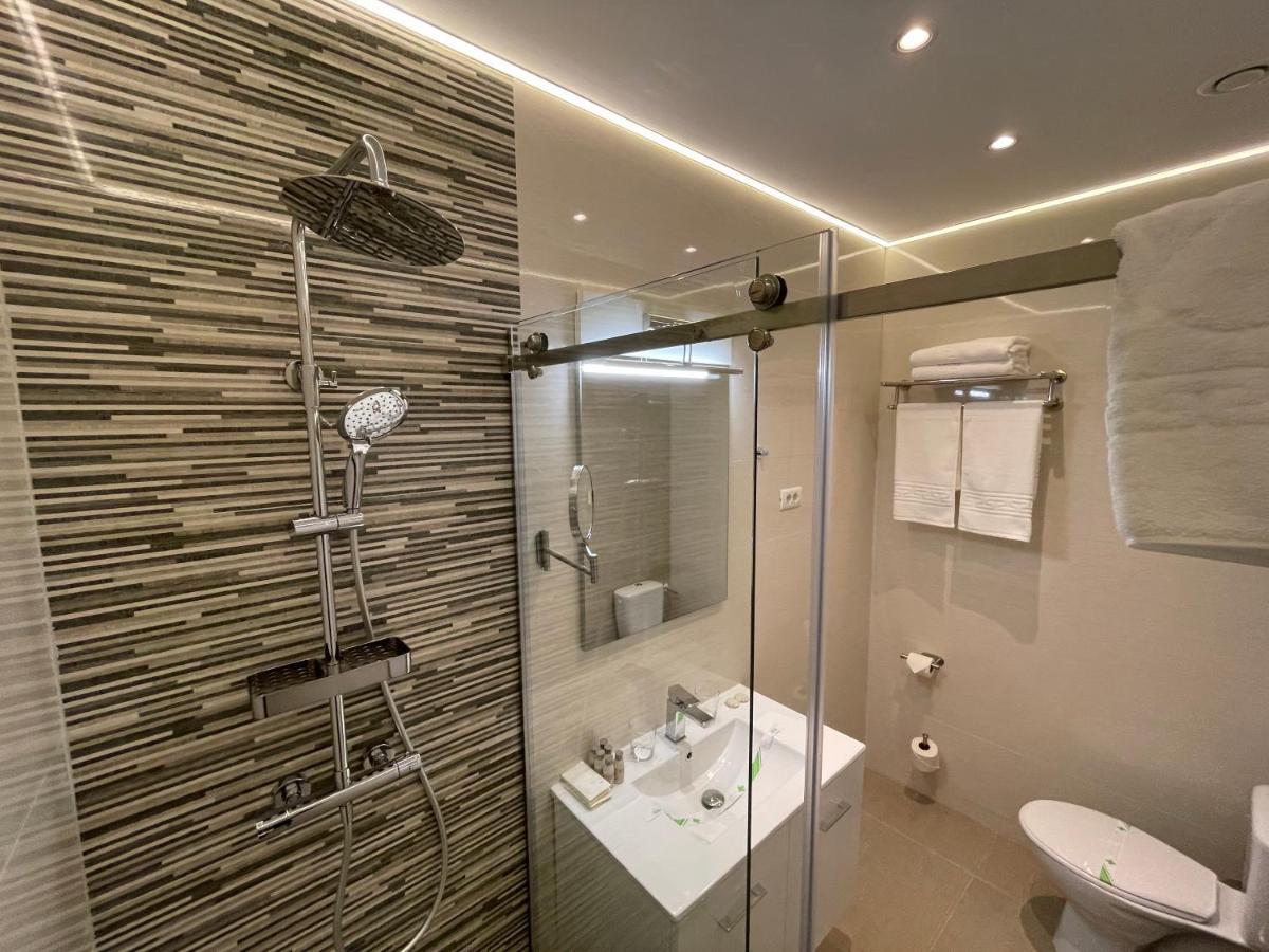 Omnia Apartments ヤシ エクステリア 写真